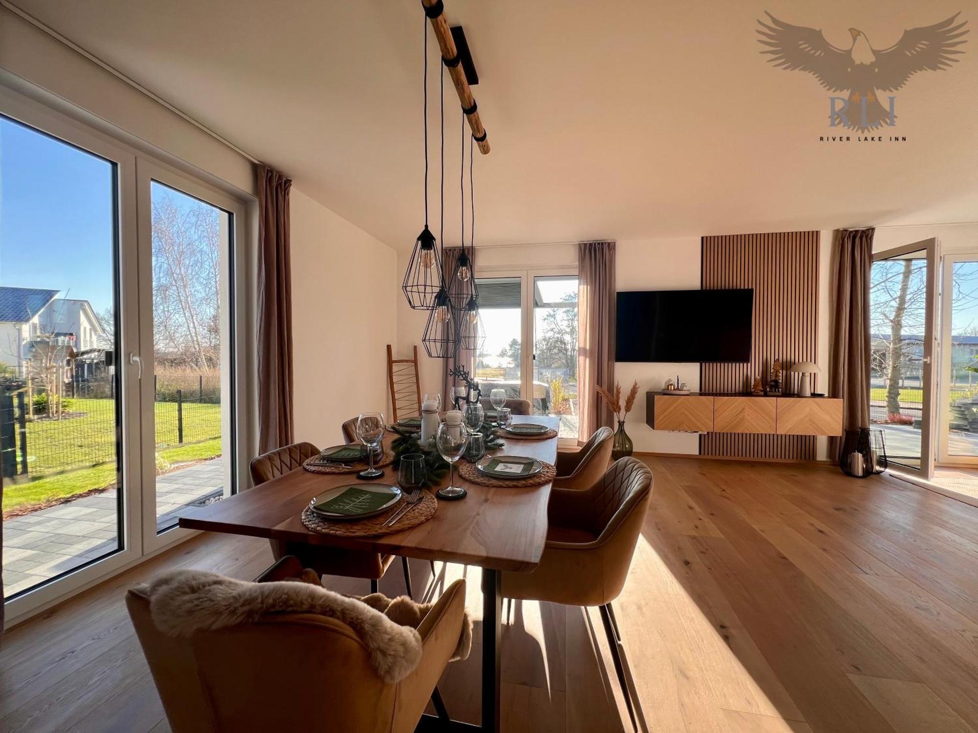 Pouch River Lake Inn - Muldestausee מראה חיצוני תמונה