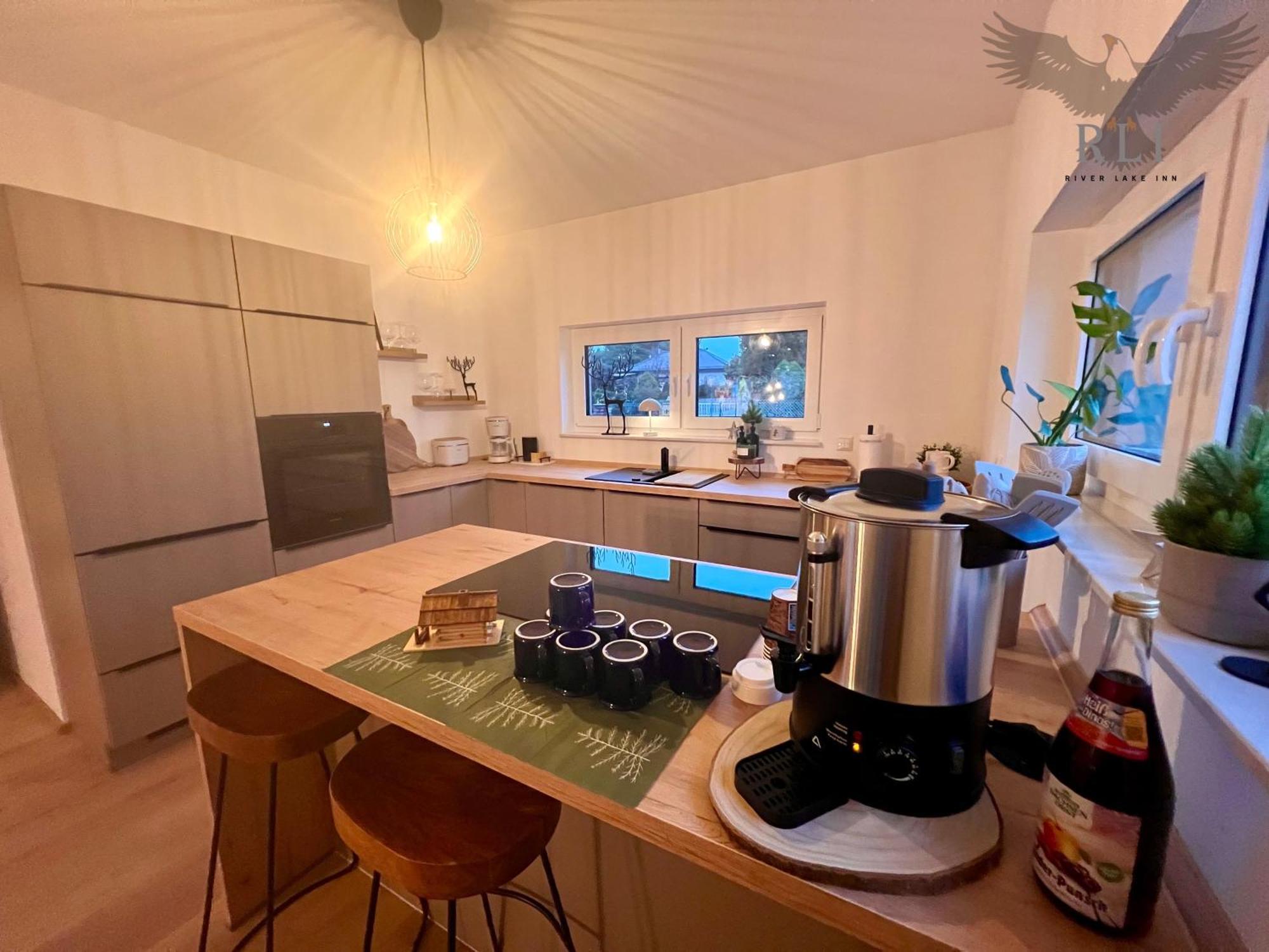 Pouch River Lake Inn - Muldestausee מראה חיצוני תמונה
